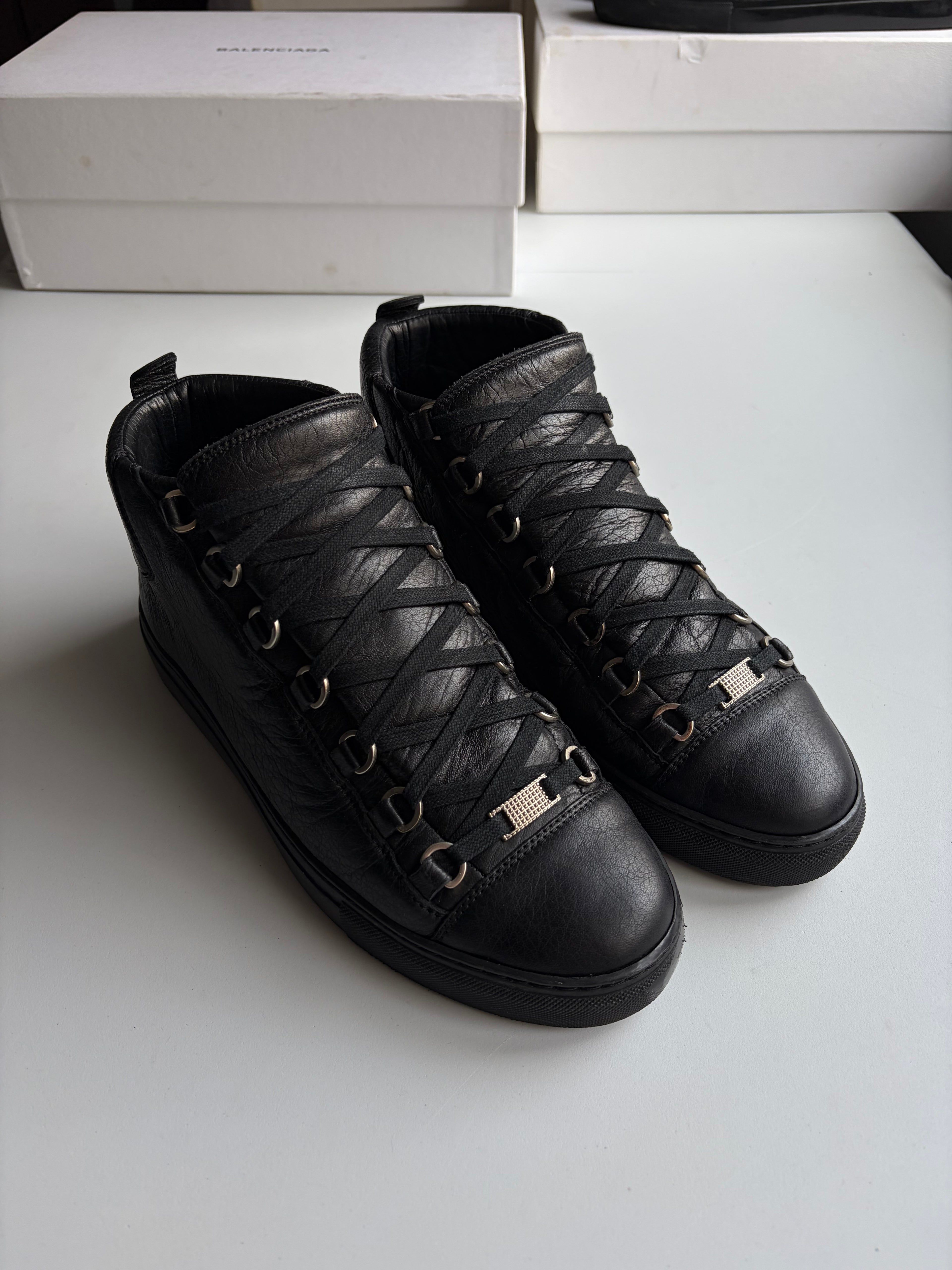 Balenciaga arena high tops - eu 40 - black