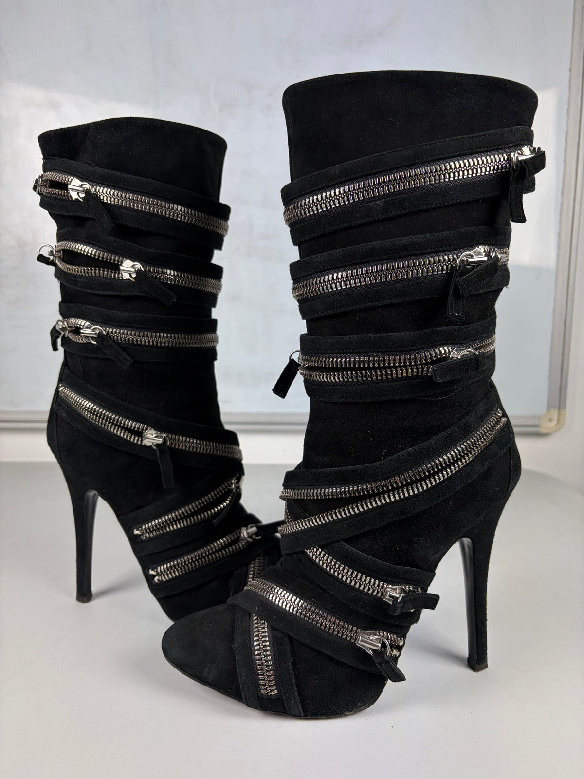2009 BALMAIN x Giuseppe Zanotti suede high zipper boots - eu 39 / us 9 / uk 6 - black