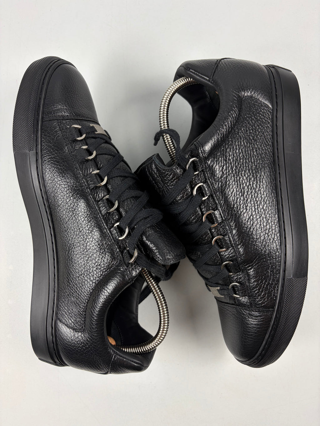 Balenciaga arena low - eu 42 / us 9 / uk 8 - black