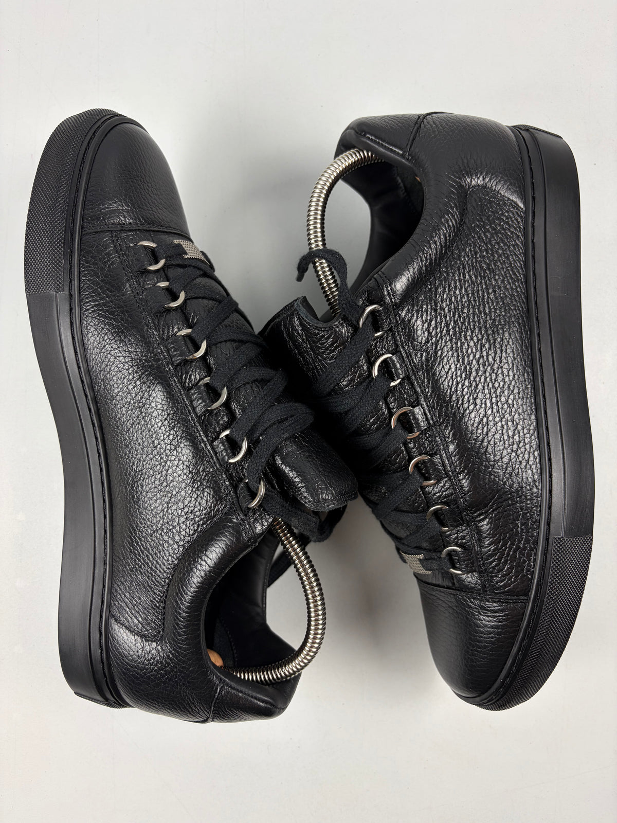 Balenciaga arena low - eu 42 / us 9 / uk 8 - black
