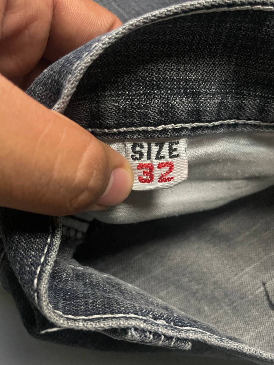 ECKO UNLTD BAGGY JEANS (32)