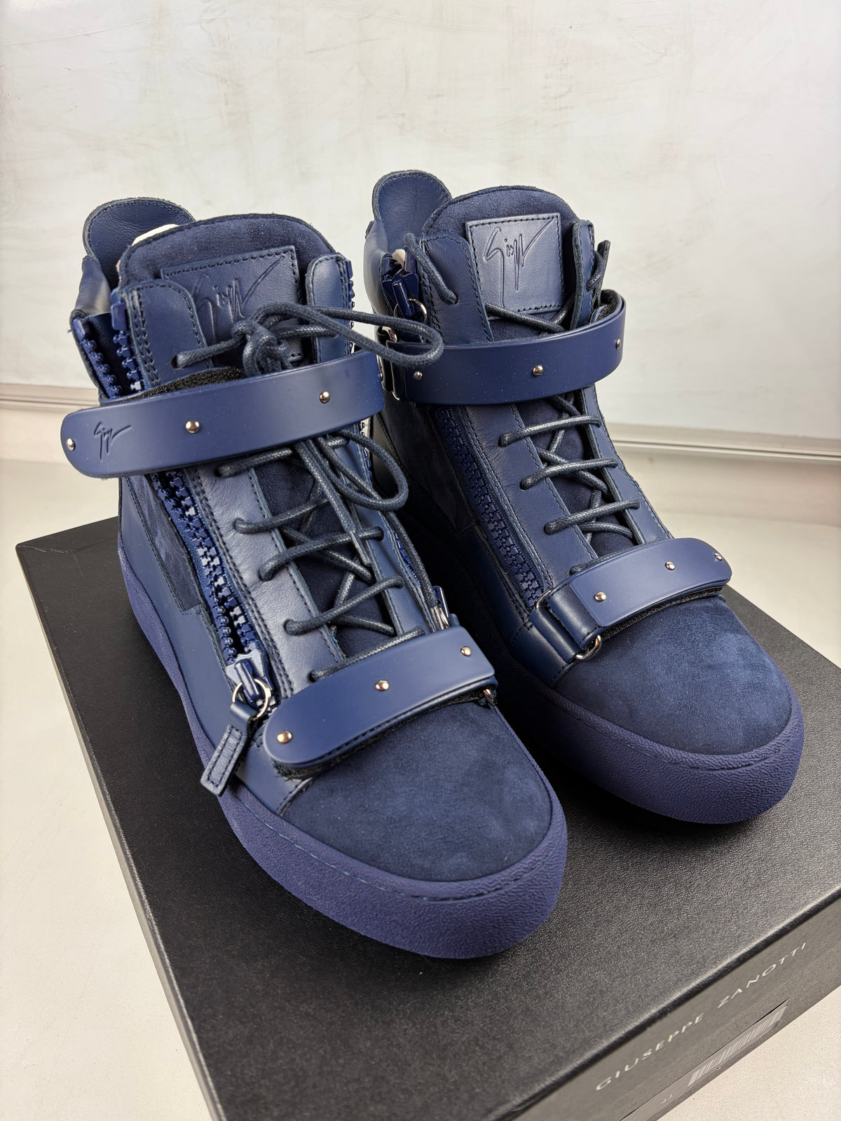Giuseppe Zanotti COBY MATT high tops - eu 41 / us 8 / uk 7.5 - blue - brand new
