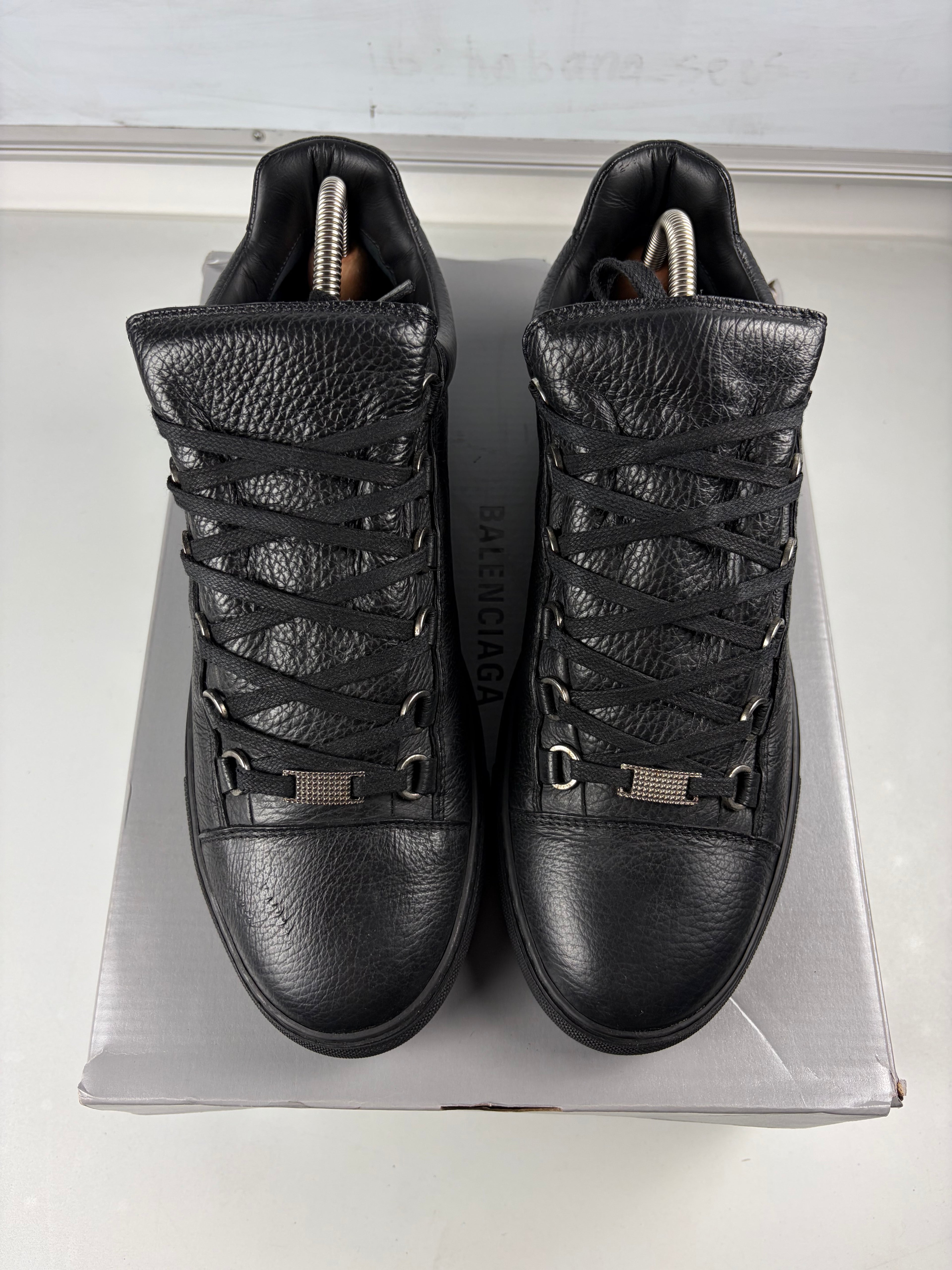 Balenciaga arena low - eu 43 / us 10 - black