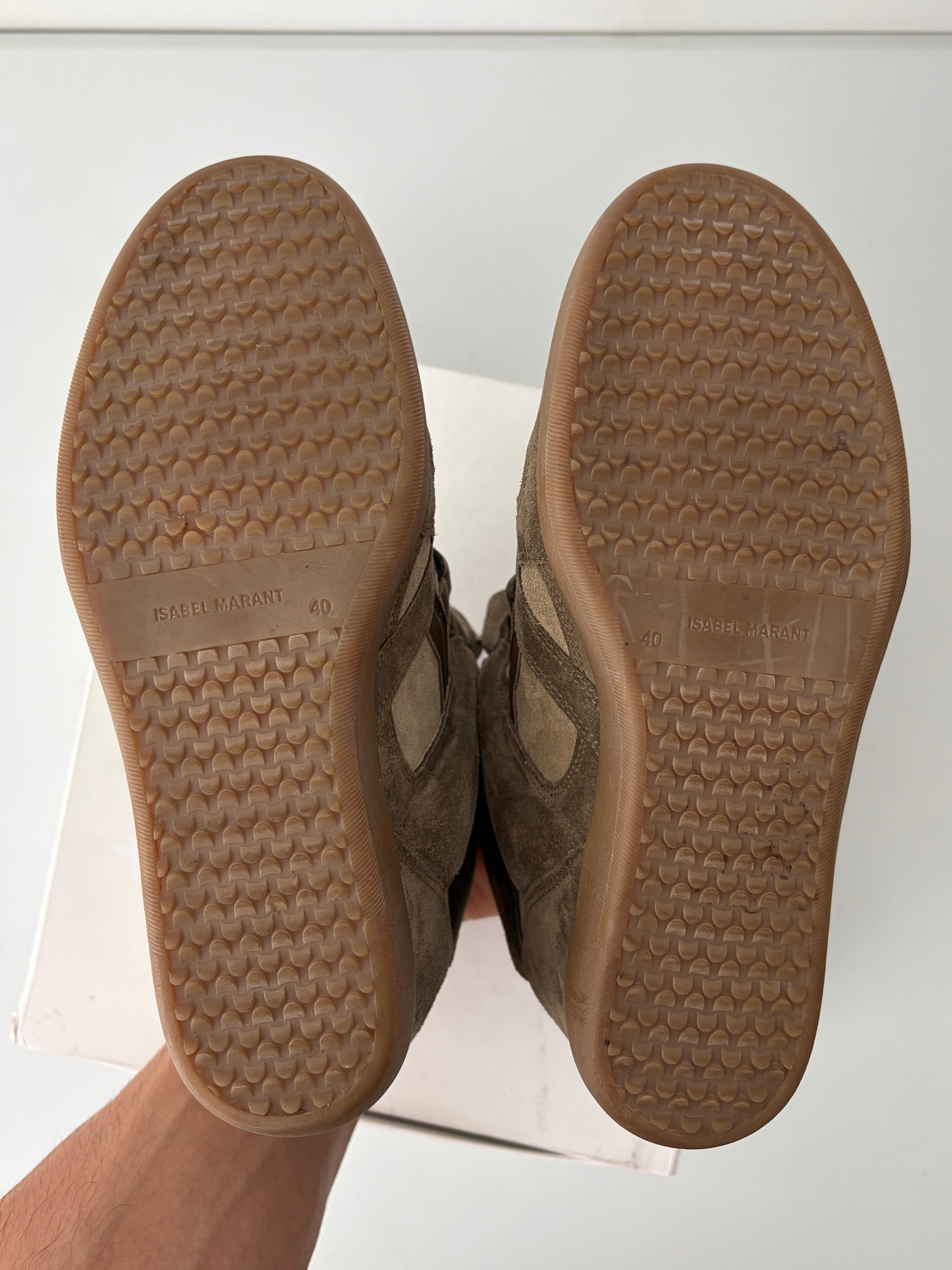 ISABEL MARANT
Bekett wedge sneakers - eu 40 - brand new