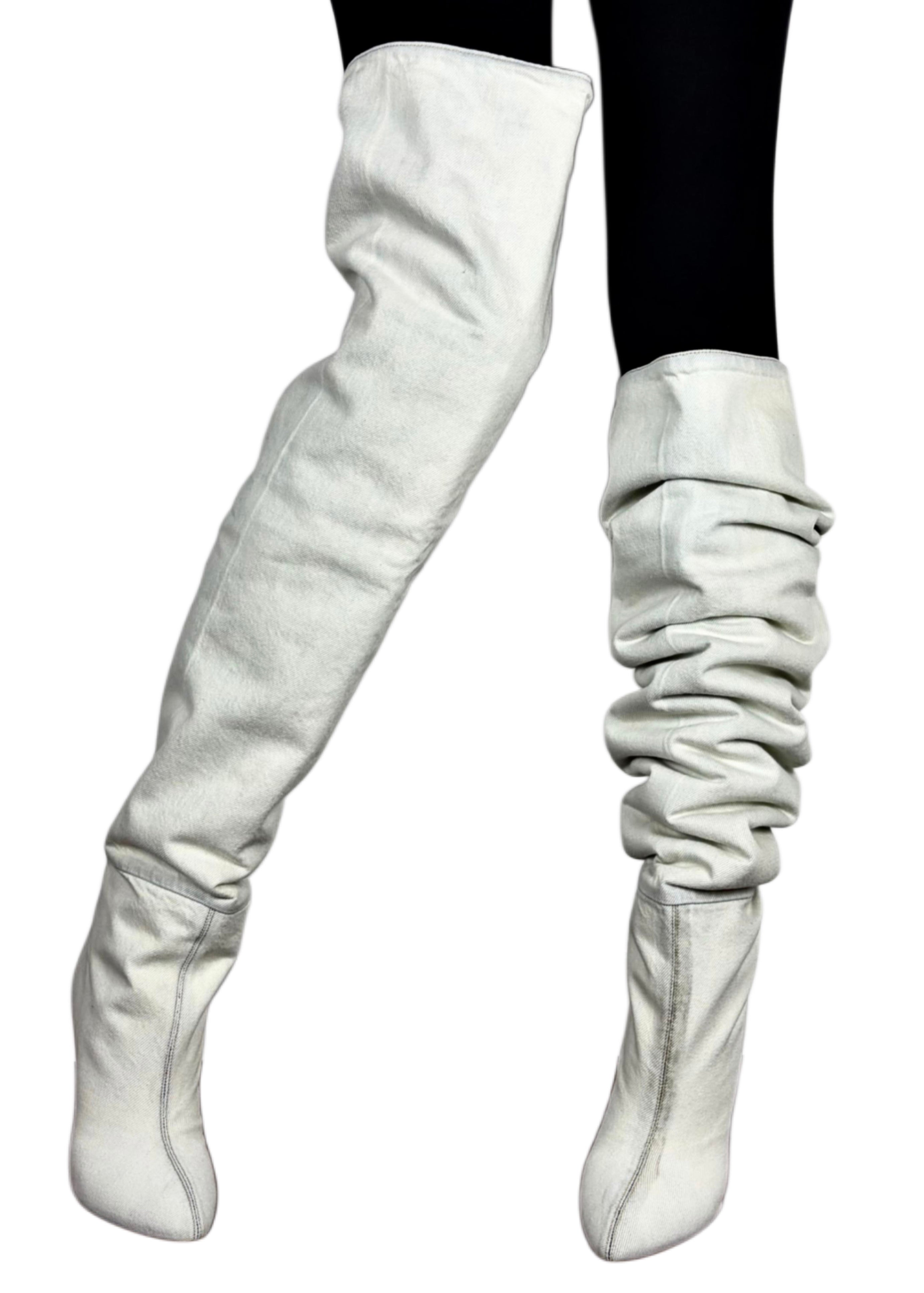 2016 Kanye West's YEEZY Season 4 bleached denim boots - eu 38 - white