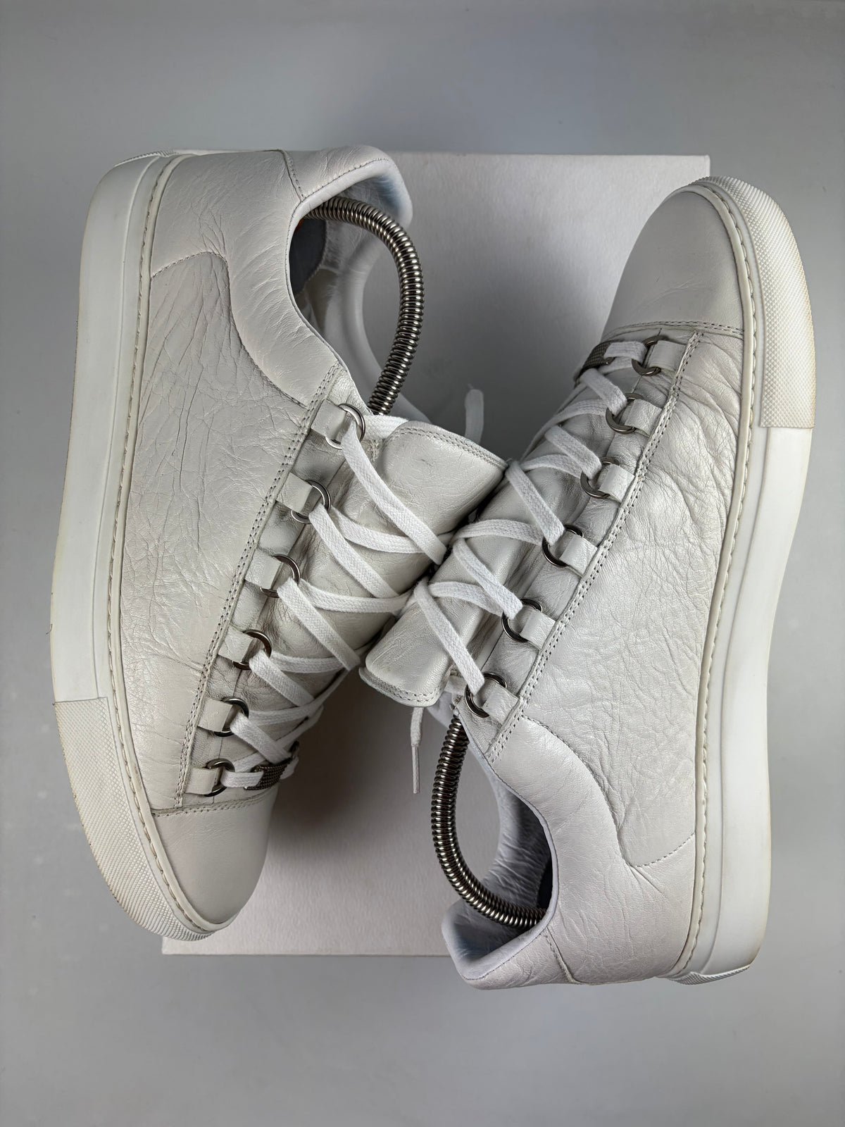 Balenciaga arena low - eu 43 / us 10 - white