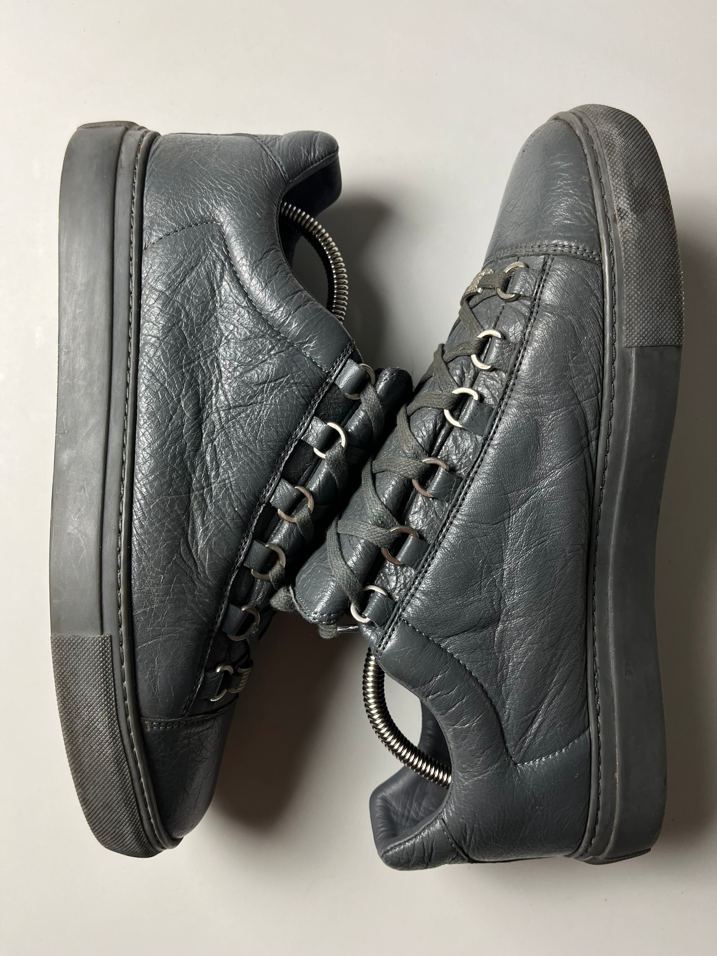 Balenciaga arena low - Eu 42 - gray