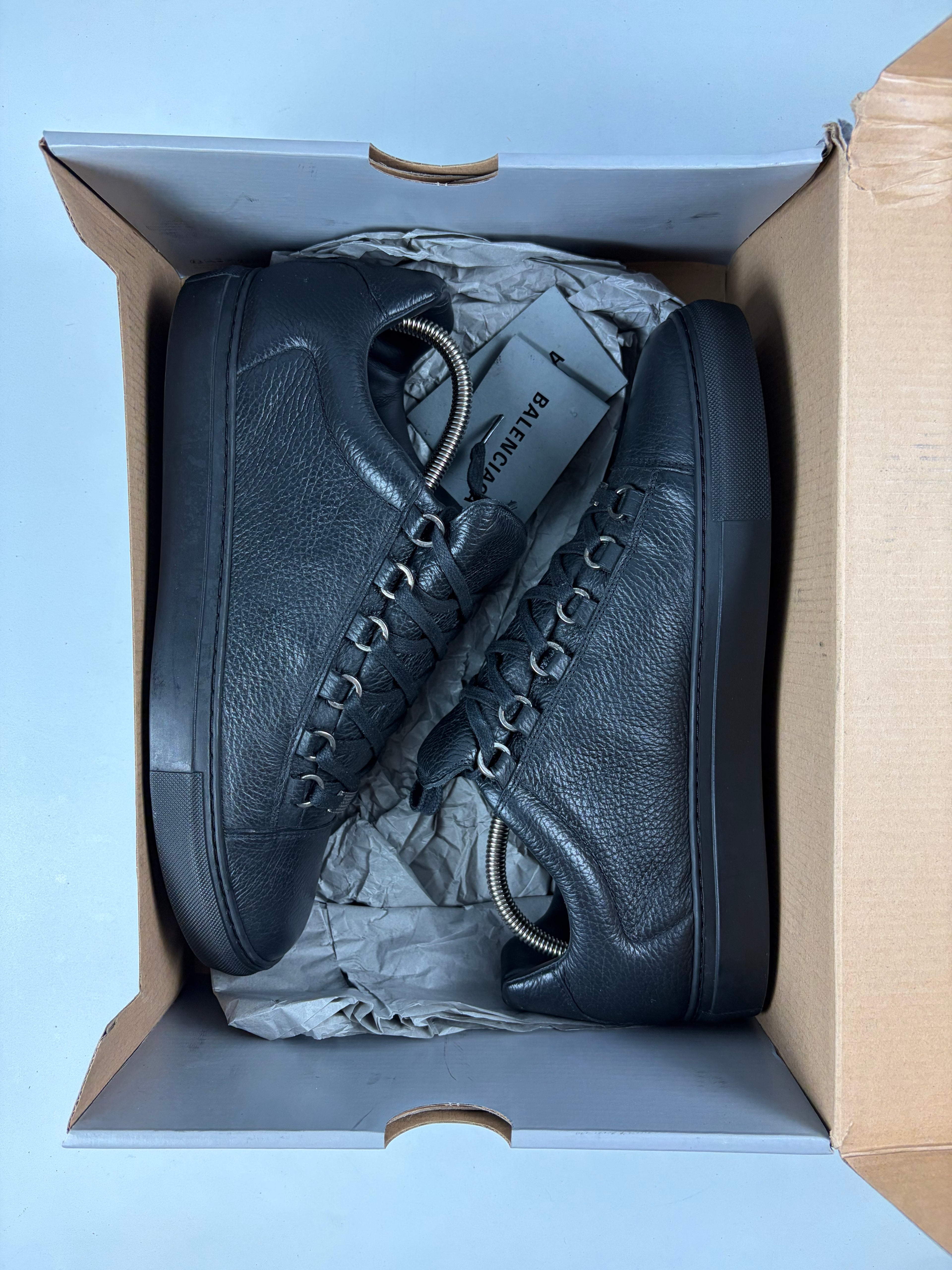Balenciaga arena low - eu 43 / us 10 - black
