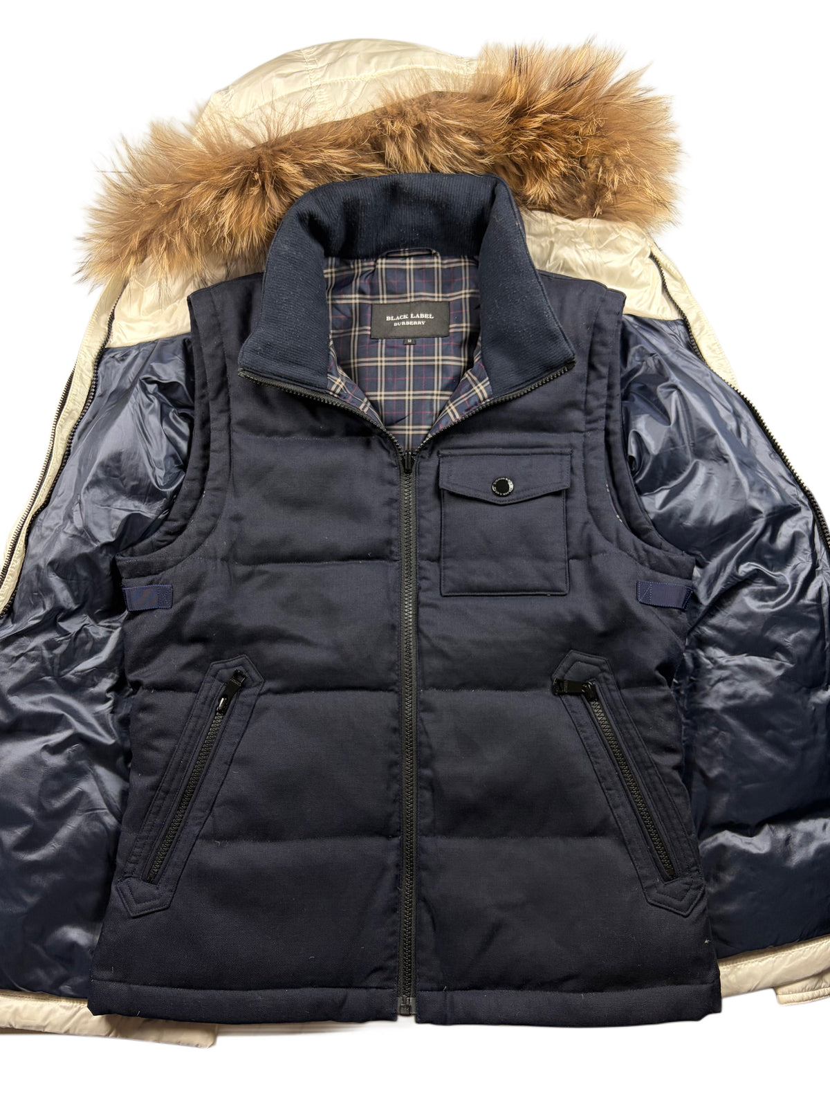 00’s BURBERRY Black Label 2 in 1 real fur down jacket (S/M) - white