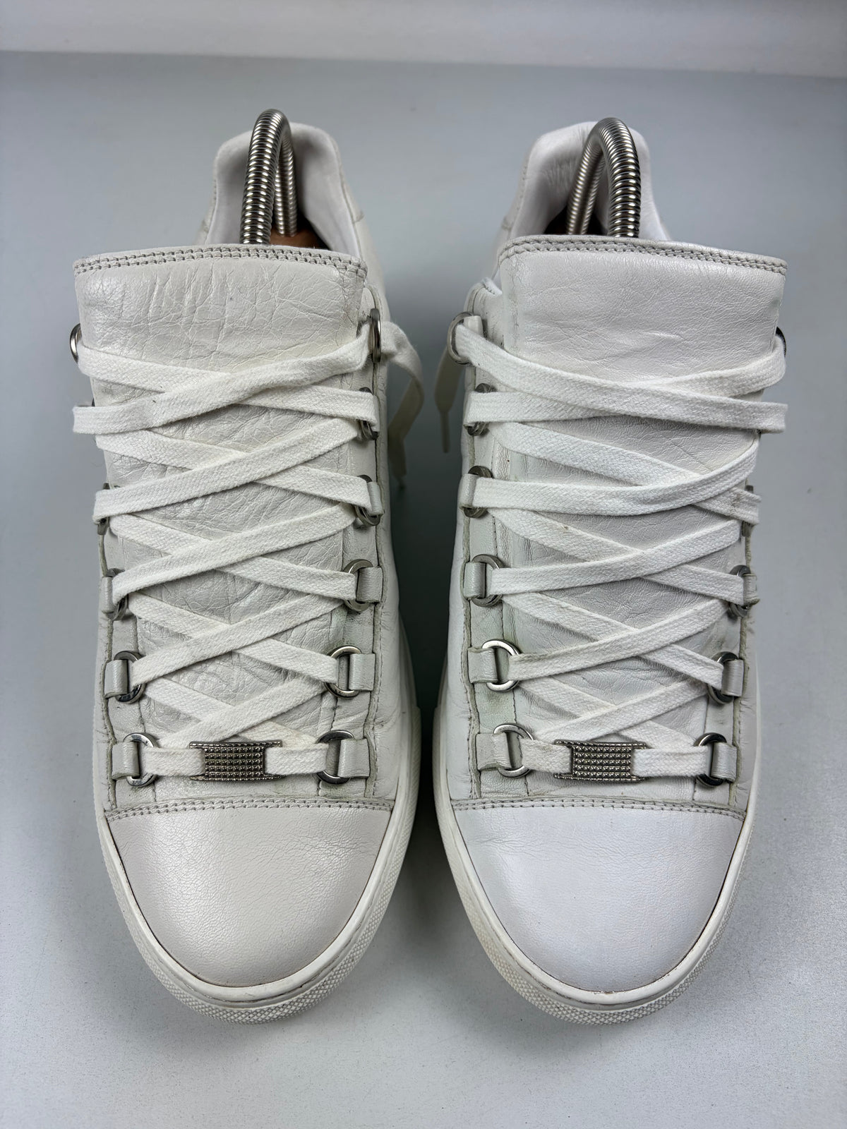 Balenciaga arena low - eu 40 / uk 6 / us 7 - white
