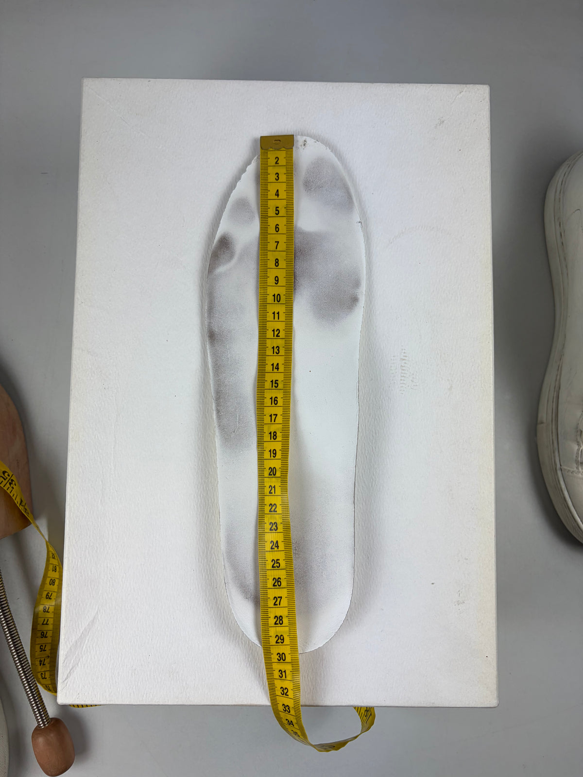 Balenciaga arena low - eu 44 / us 11 / uk 10.5 - white