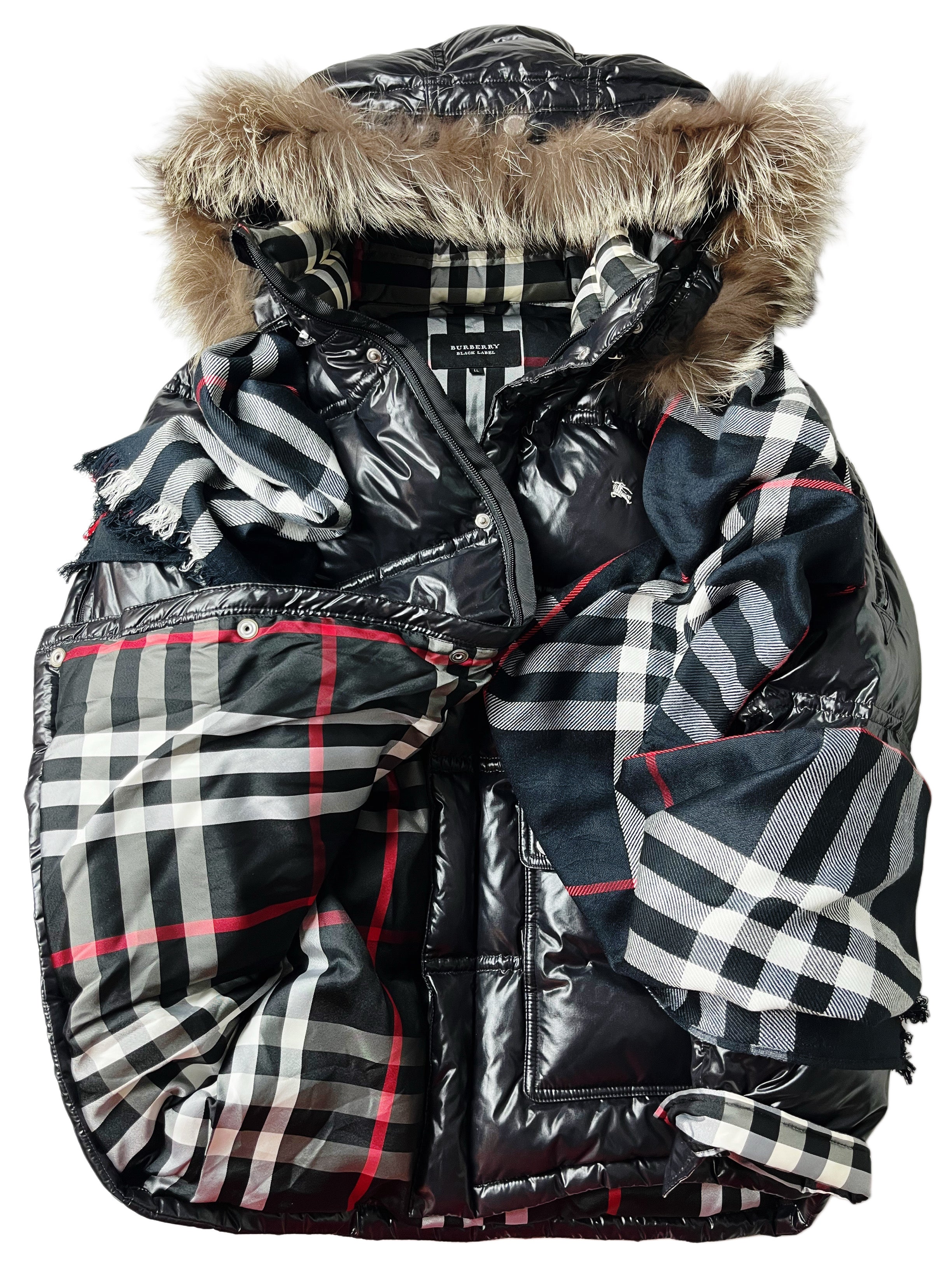00’s BURBERRY made in Japan real fur down jacket (L/LL) - black