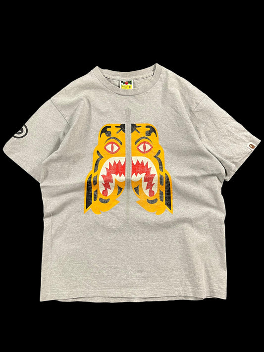 VINTAGE BAPE TEE (XL)